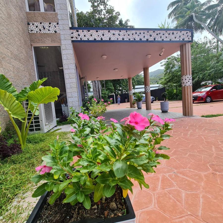 Royale Suites By Arc Royal Luxury Apts Anse Royale Exterior photo